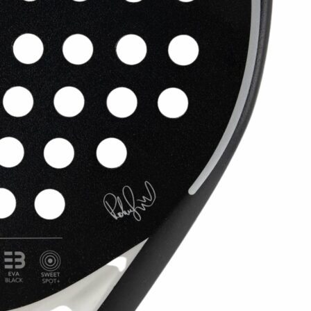 Robin-soederlin-padel-bat-dame-womens-edition