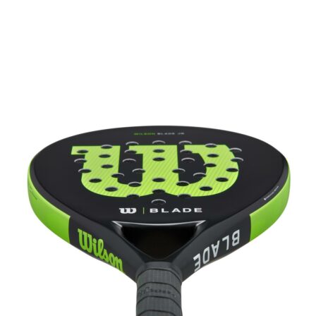 Wilson-Blade-Junior-V2-ligger