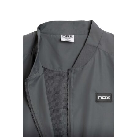 Nox-Windbreaker-Jakke-Pro-Dark-Grey-2