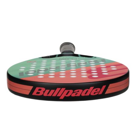 Bullpadel-Flow-Light-W-23-padel-racket