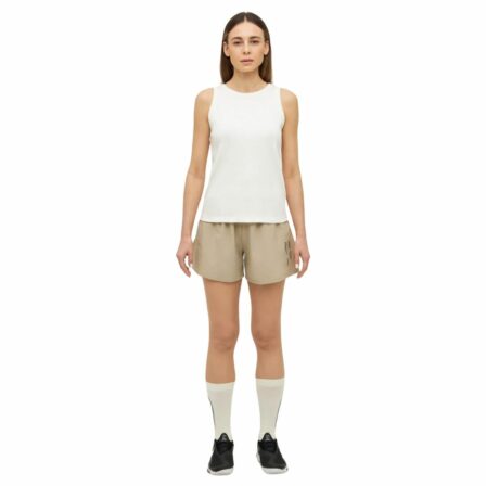 Cuera-Active-Globe-Shorts-Women-Sand-3